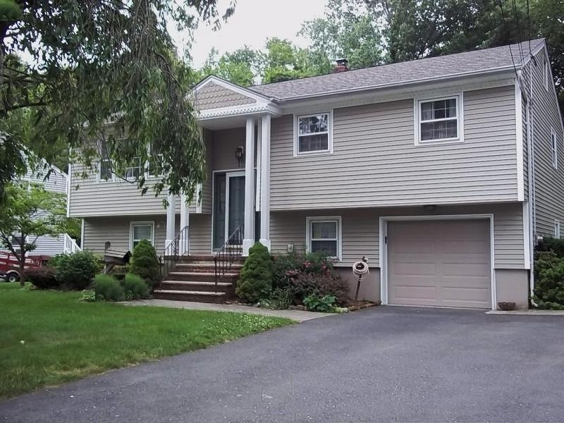 412 Poplar Ave, Pompton Lakes, NJ 07442 - photo 1