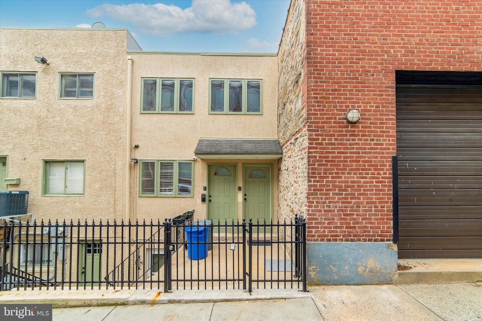 4111 Main St unit B, Philadelphia, PA 19127 - photo 1