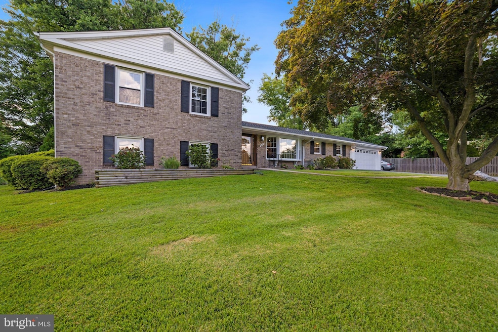 14604 Cobblestone Dr, Silver Spring, MD 20905 - photo 1