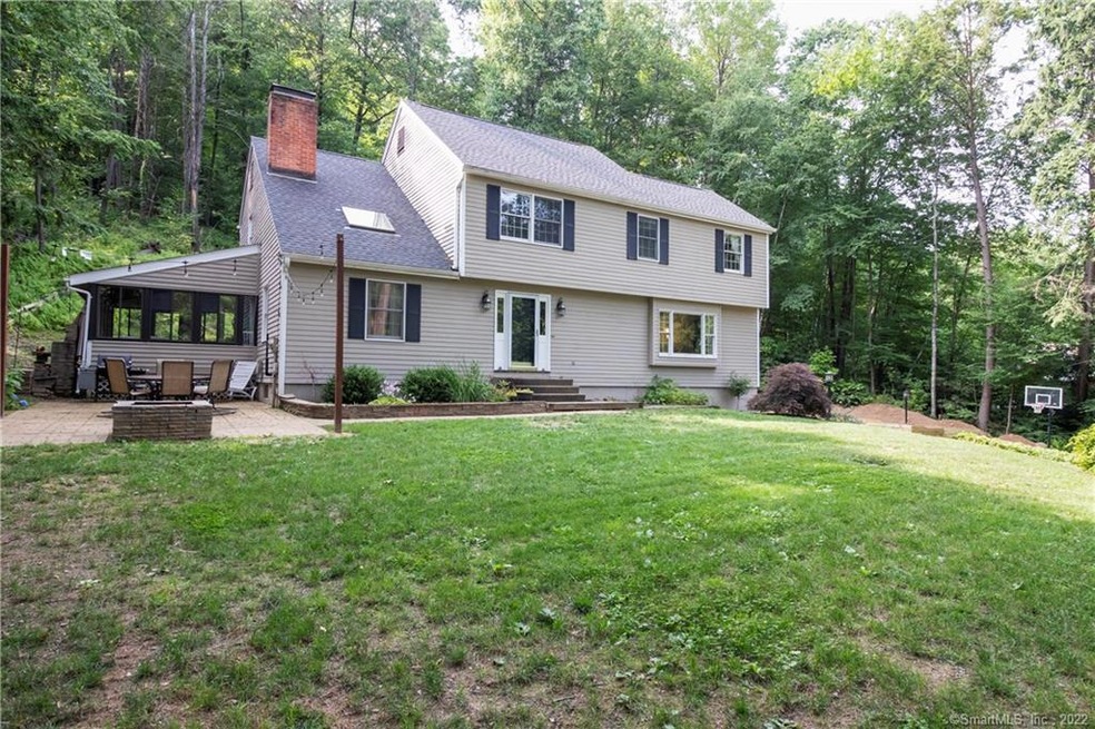 33 Northgate, Simsbury, CT 06070 - photo 1