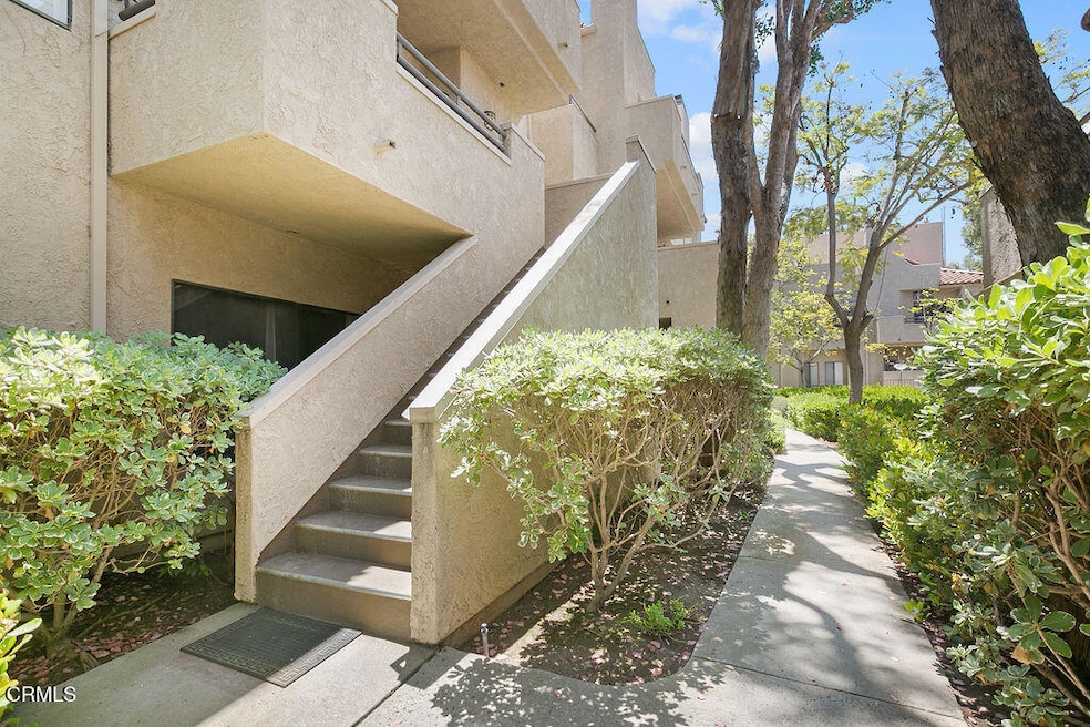 179 Mcafee Ct, Thousand Oaks, CA 91360 - photo 1