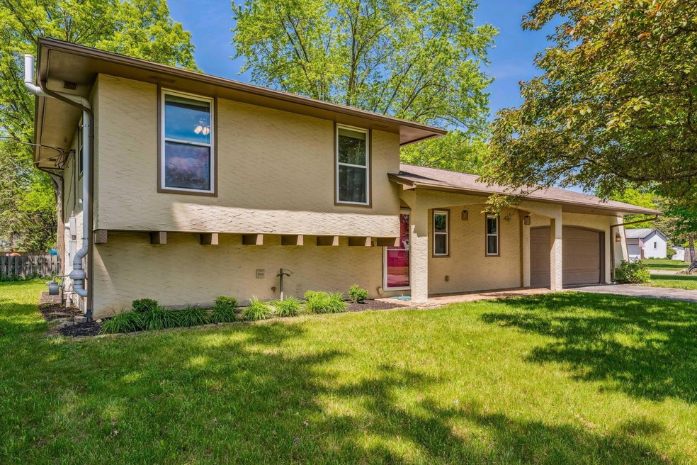 48-web-or-mls-336-denison-ave