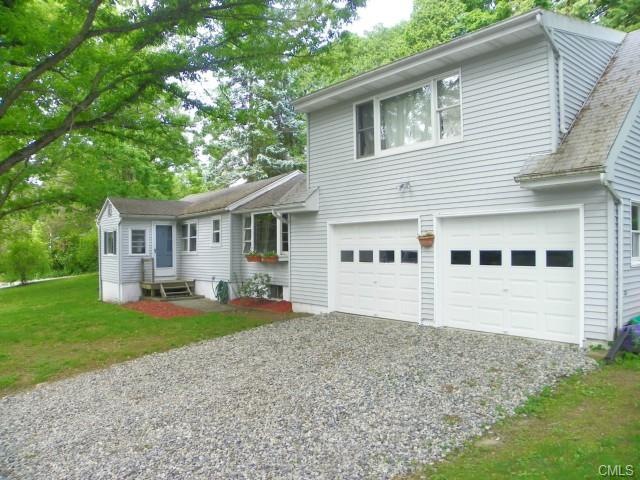 12 Cypress St, New Fairfield, CT 06812 - photo 1