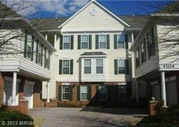 43114 Watercrest Square unit 301, Chantilly, VA 20152 - photo 1