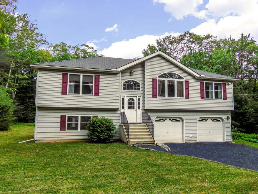 1346 Sherwood Forest Rd, Stroudsburg, PA 18360 - photo 1