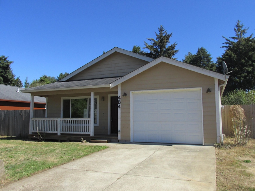 484 SE Neptune Ave, Lincoln City, OR 97367 - photo 1
