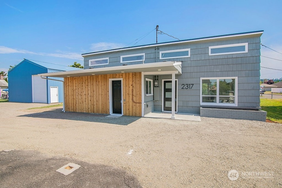 2317 36th Ave, Longview, WA 98632 - photo 1