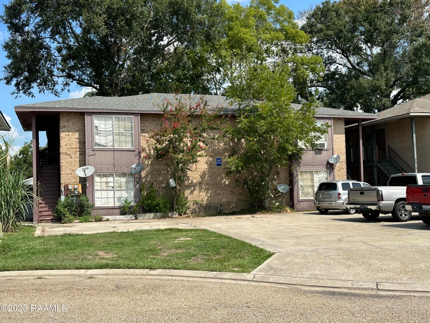 220 Marigny Photo
