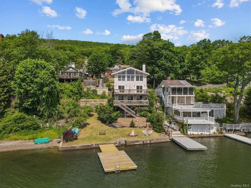 13 Lodge Dr, Greenwood Lake, NY 10925 - photo 1