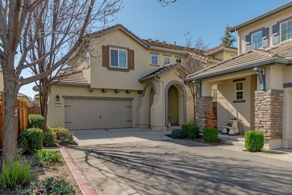 Sold $545,000