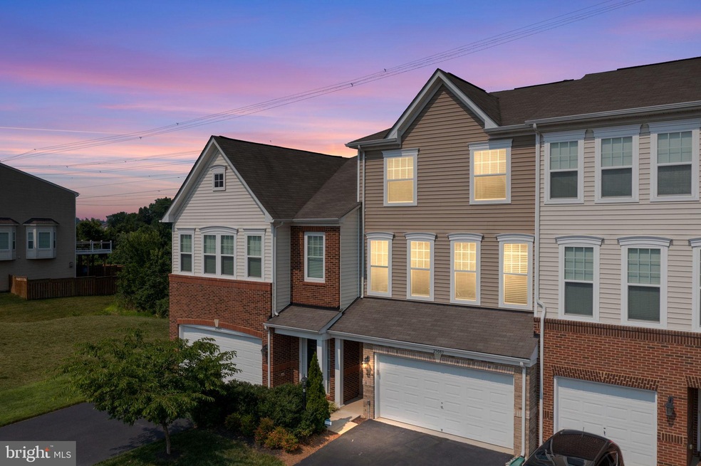 25083 Green Mountain Terrace, Aldie, VA 20105 - photo 1