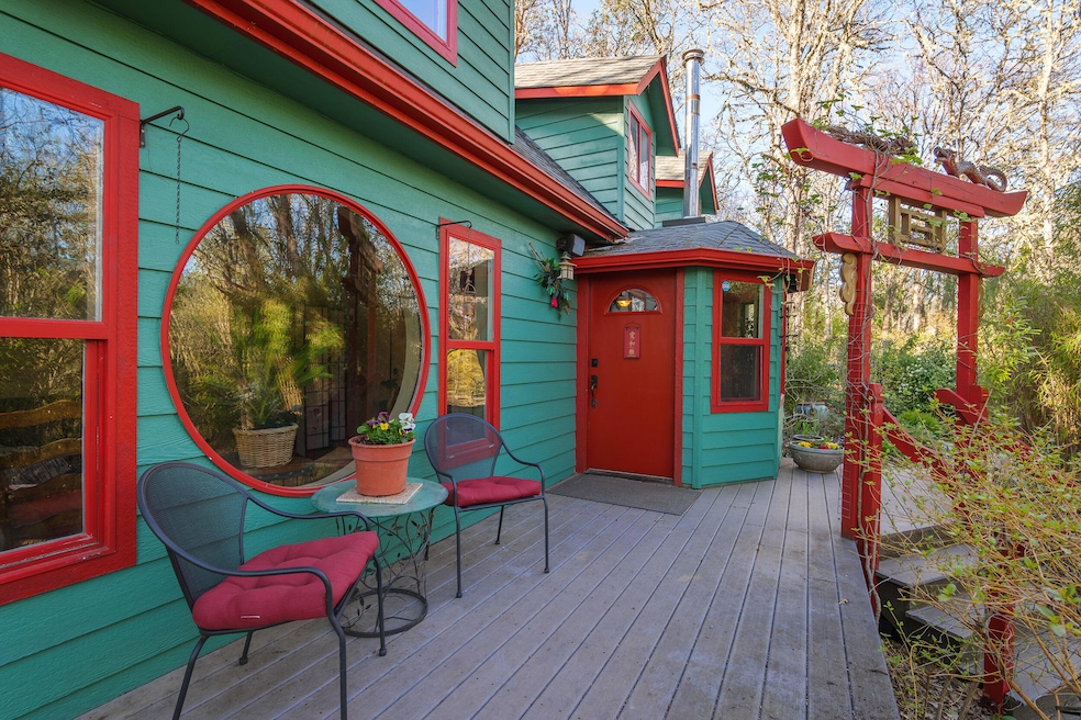 3800 Russell Rd, Grants Pass, OR 97526 - photo 1