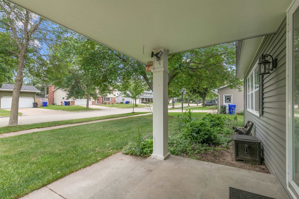 1831 N Eugene St, Appleton, WI 54914 - photo 1
