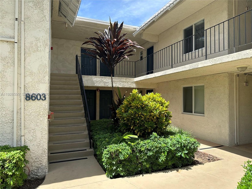 8603 SW 68th Ct unit 26, Miami, FL 33143 - photo 1