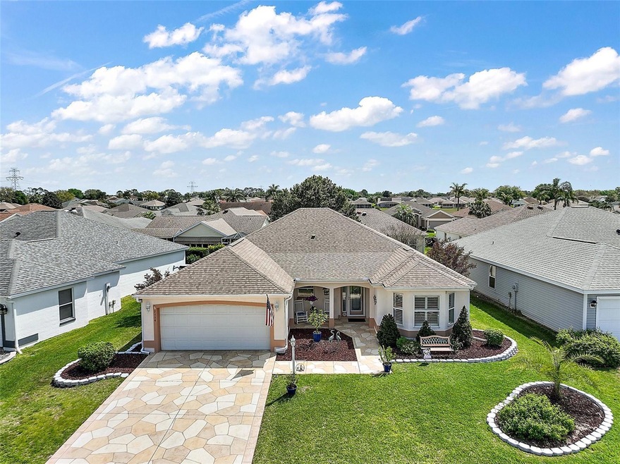 2114 Gerardo Ave, Lady Lake, FL 32159 - photo 1