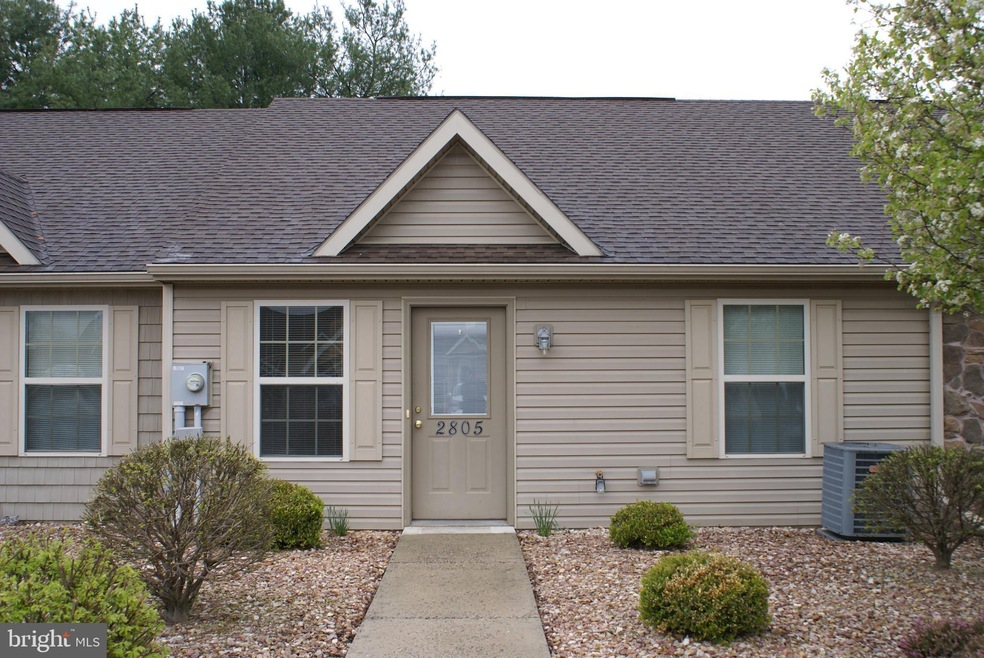 2805 Roosevelt Dr, Chambersburg, PA 17201 - photo 1