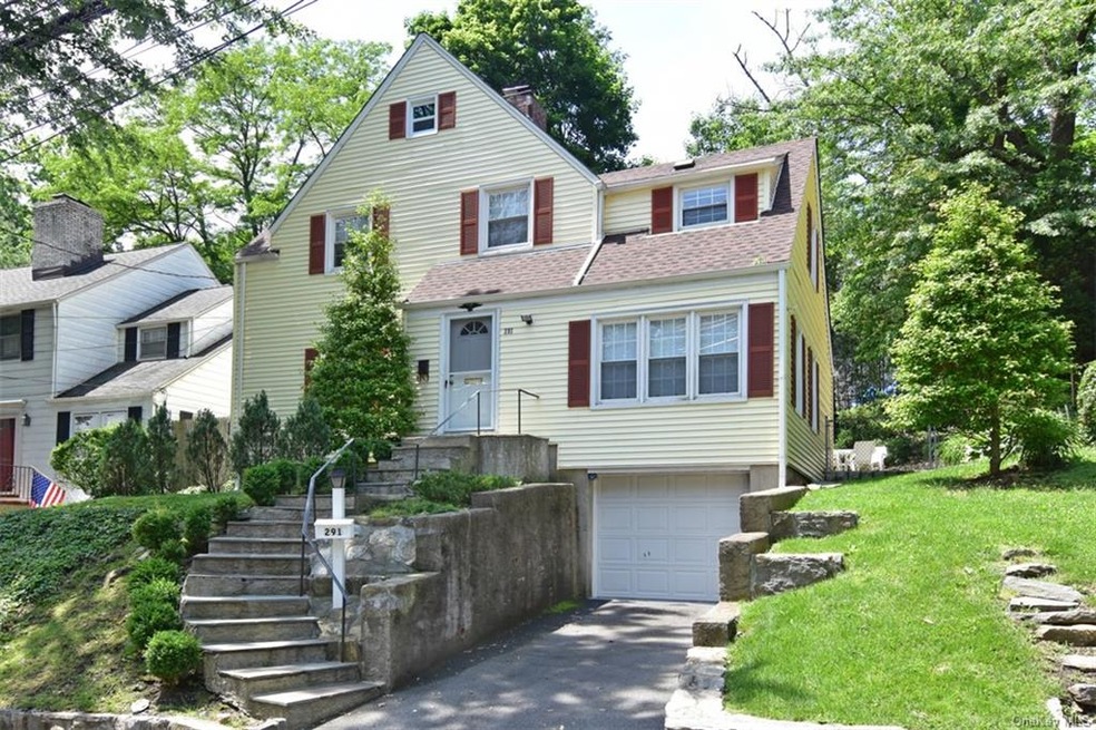 291 Bronxville Rd, Bronxville, NY 10708 - photo 1