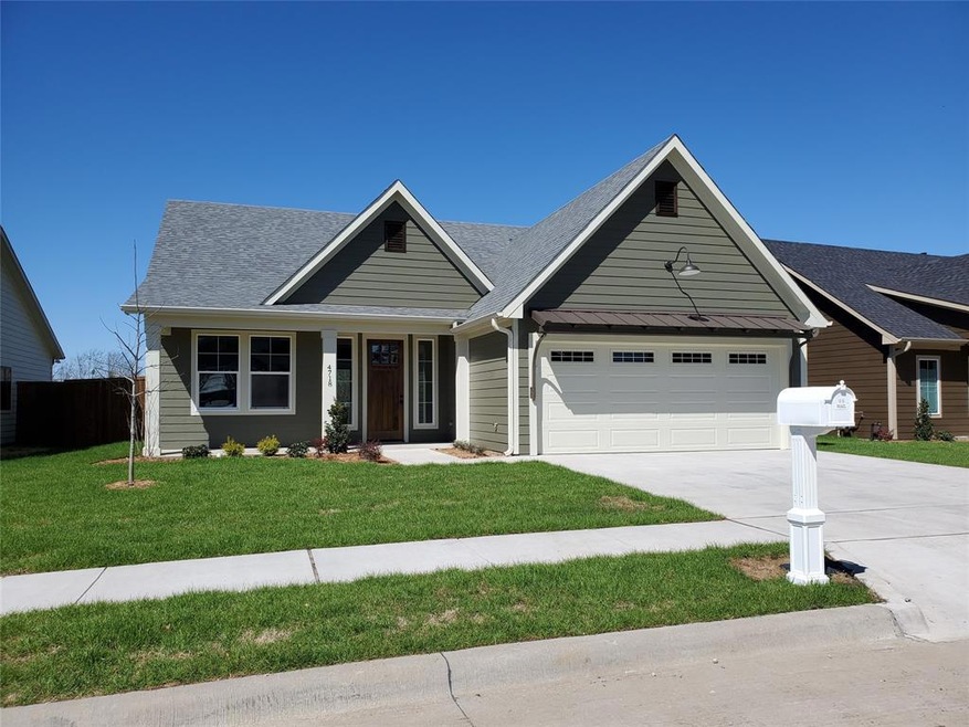 4718 Indio Ln, Sherman, TX 75092 - photo 1