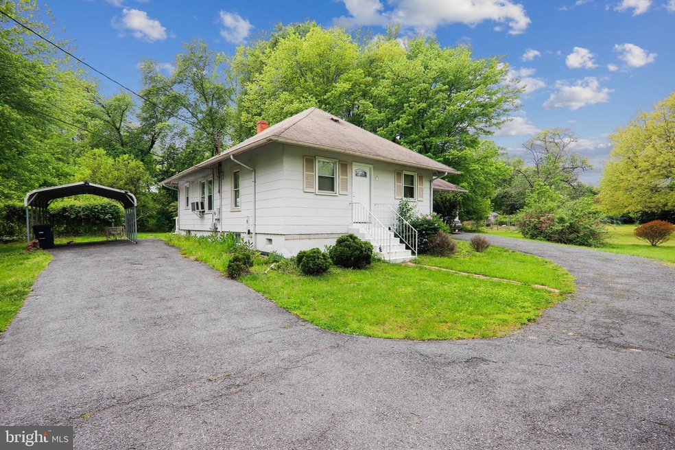 11005 Prospect Hill Rd, Glenn Dale, MD 20769 - photo 1