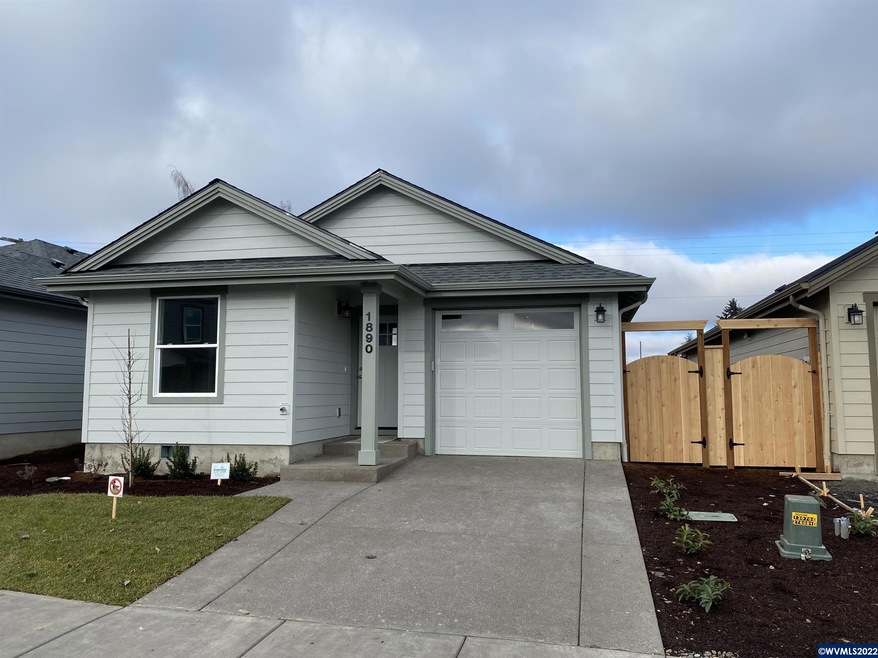 1890 SE Mulberry Ave, Dallas, OR 97338 - photo 1