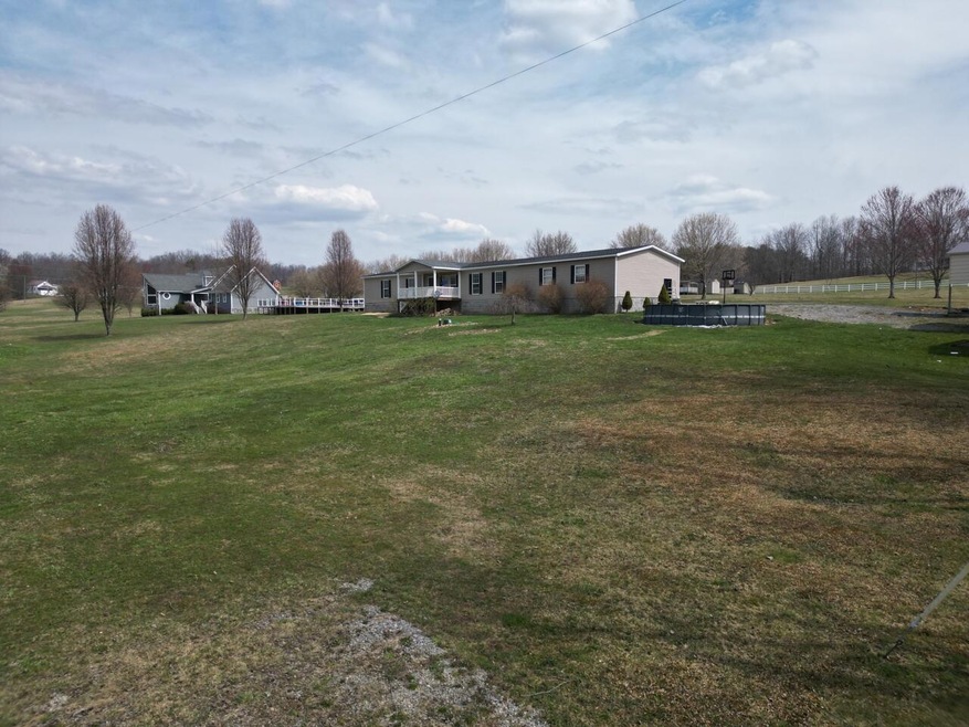 60 Wyoming Dr unit 60, Canvas, WV 26662 - photo 1