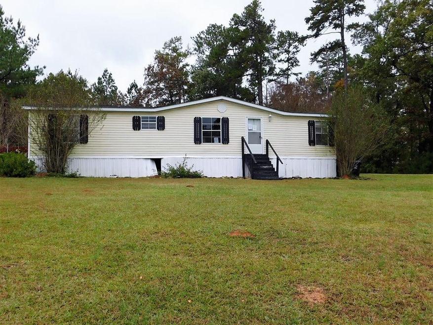 1514 Forest Lake Dr, Lincolnton, GA 30817 - photo 1