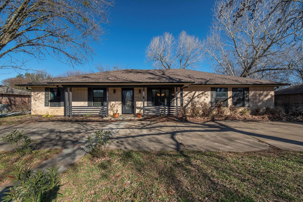 Sold • Co-Listing Agent