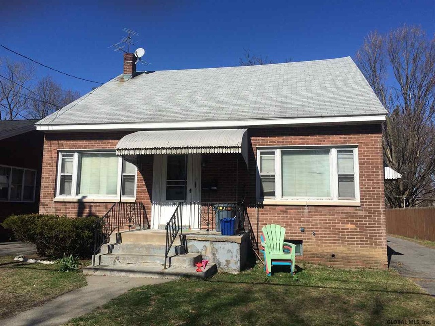 531 Bradford St unit 1, Albany, NY 12206 - photo 1