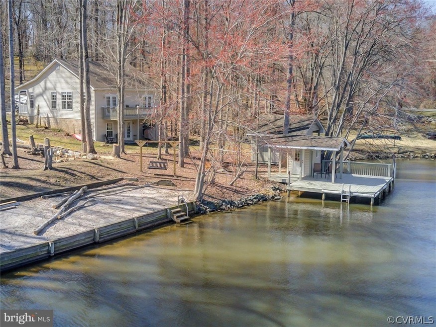 1645 N Lakeshore Dr, Louisa, VA 23093 - photo 1