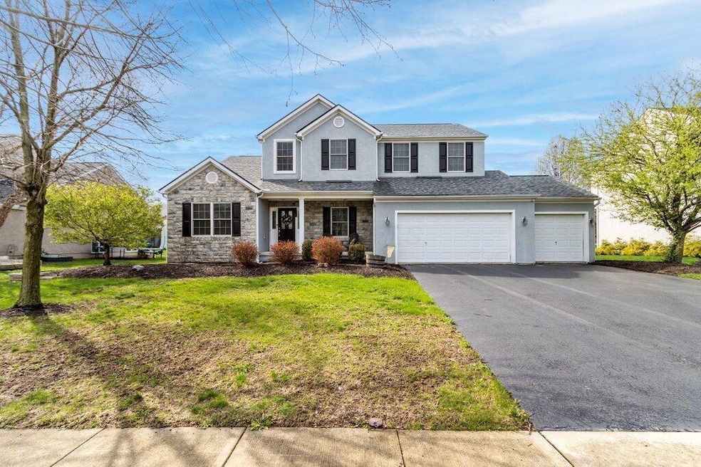 6205 Jeffrelyn Drive-8.jpg-SMALL