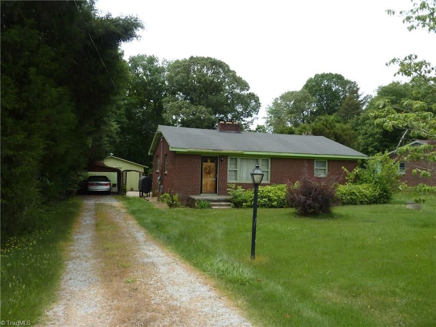 2907 Cray Drive Extension, High Point, NC 27263 - photo 1