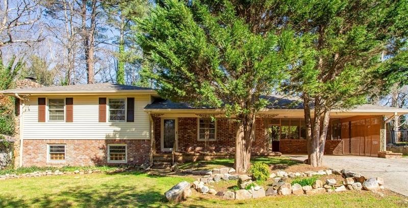 1648 Camelot Cir, Tucker, GA 30084 - photo 1