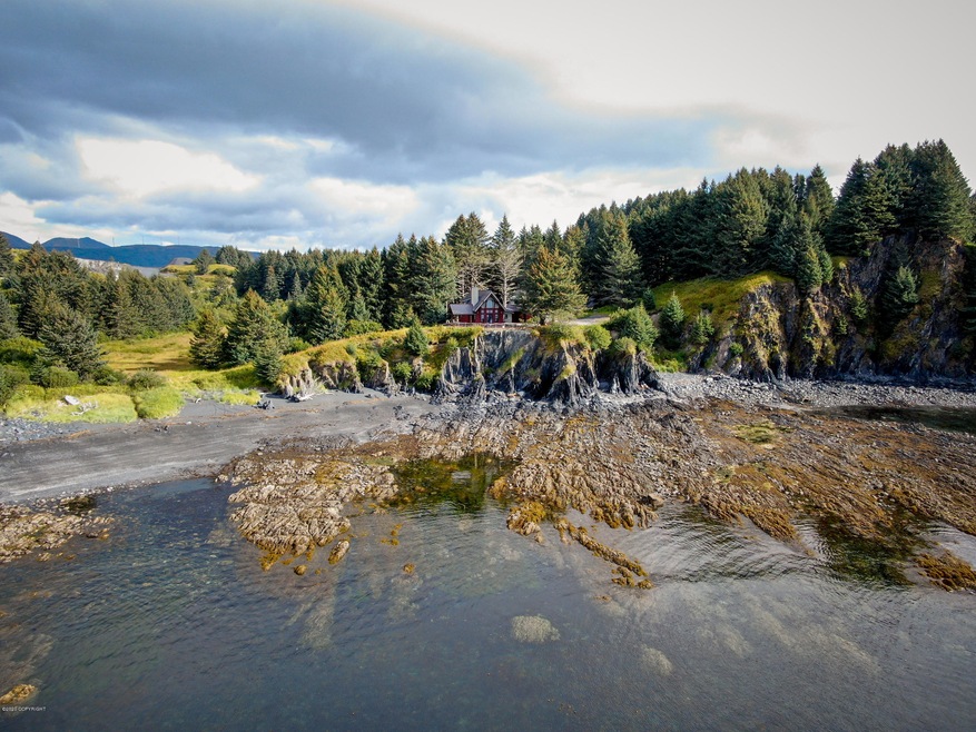 6096 Tree Point Aly, Kodiak, AK 99615 - photo 1
