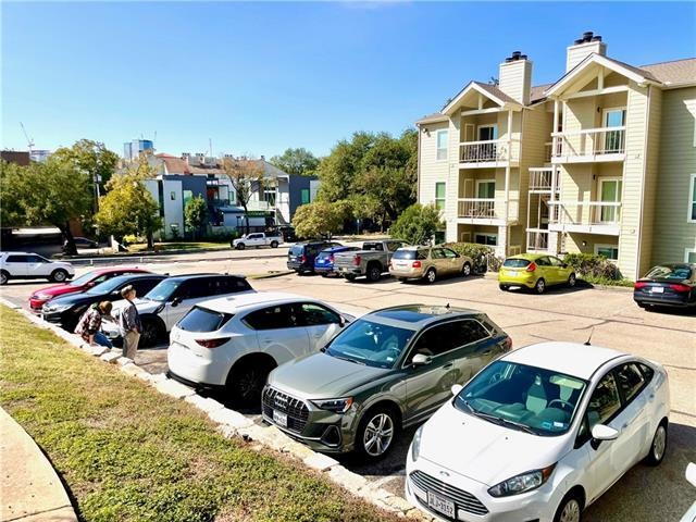 Beautiful central Austin Condo