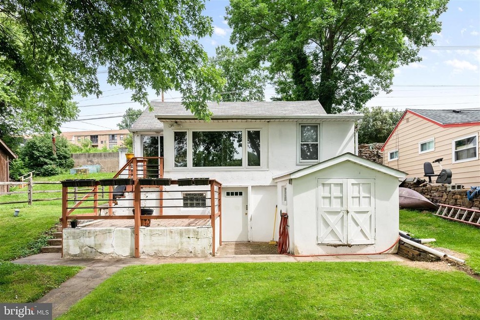 37 E Indian Ln, Norristown, PA 19403 - photo 1