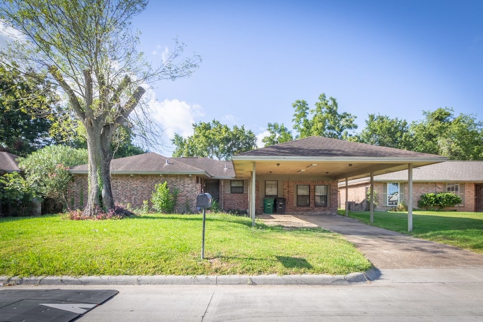 1407 Tarberry Rd, Houston, TX 77088 - photo 1