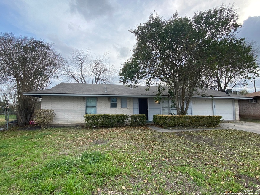 4602 Old Coach Ln, San Antonio, TX 78220 - photo 1