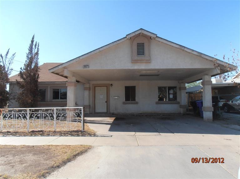 807 Stacey Ave, El Centro, CA 92243 - photo 1