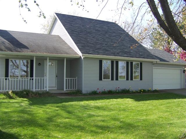 3749 Old Stone Rd, Oregon, WI 53575 - photo 1