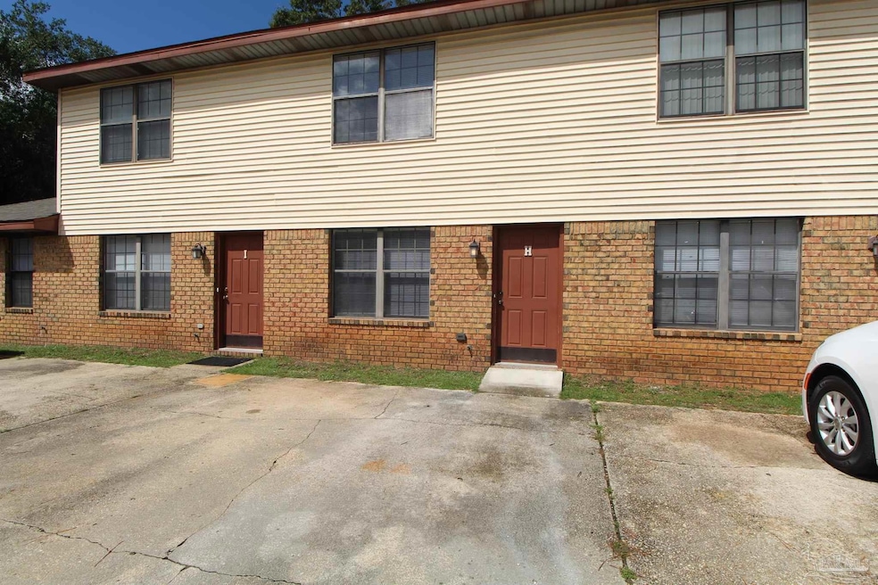 For Rent $1,175/month