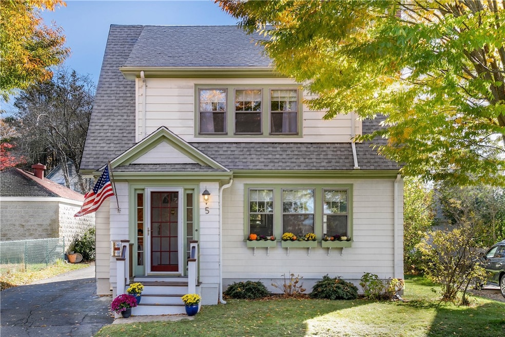 5 Rowland Rd, Newport, RI 02840 - photo 1