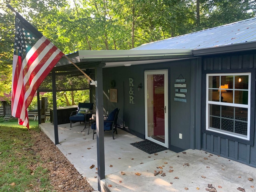 596 Redfin Rd, Scottsville, KY 42164 - photo 1