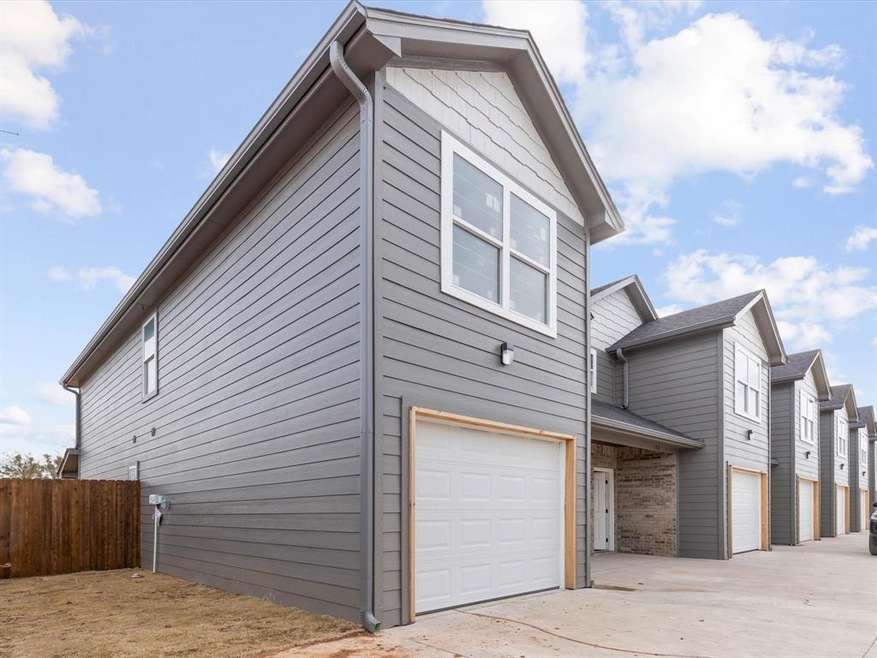 117 Abbey Park Ct, Granbury, TX 76049 - photo 1