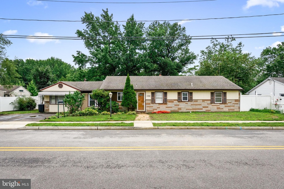 1008 Miller Ave, Gloucester City, NJ 08030 - photo 1