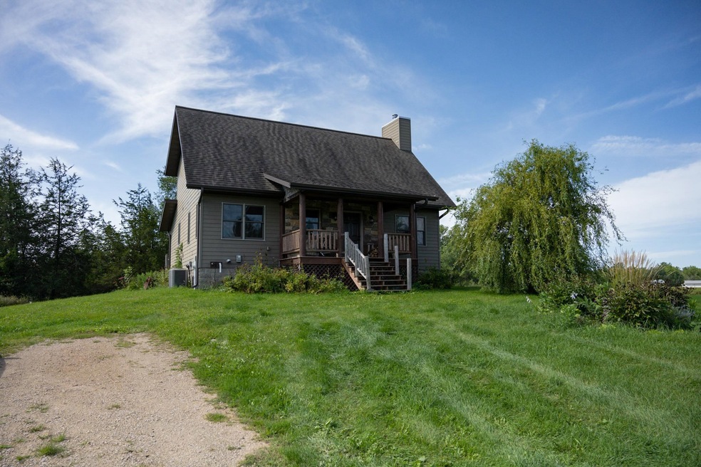 W8967 Hancock Rd, New Lisbon, WI 53950 - photo 1
