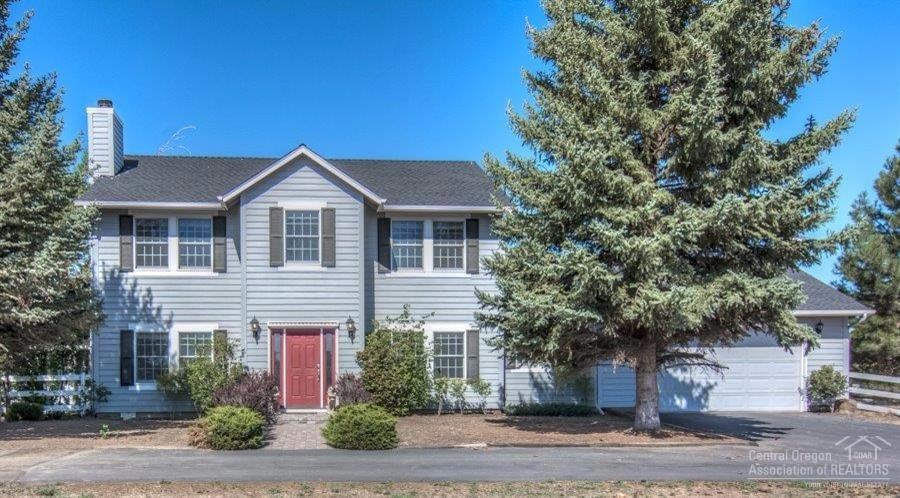 22680 Crest View Ln, Bend, OR 97702 - photo 1