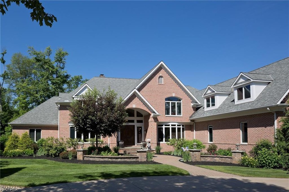 635 Club Dr, Aurora, OH 44202 - photo 1