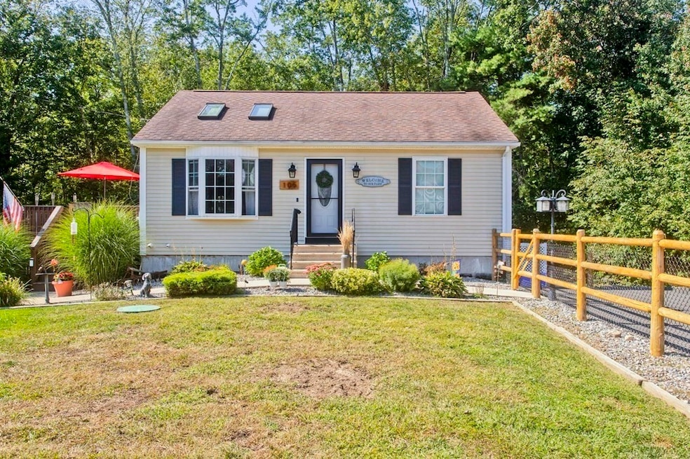 105 Booth St, Ludlow, MA 01056 - photo 1