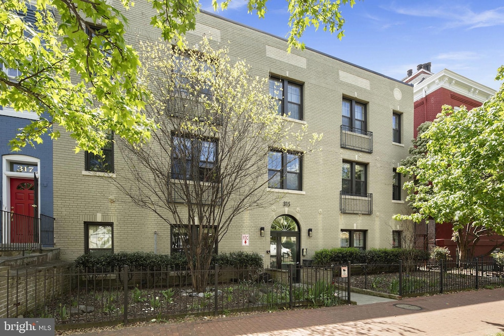 315 G St NE unit 201, Washington, DC 20002 - photo 1