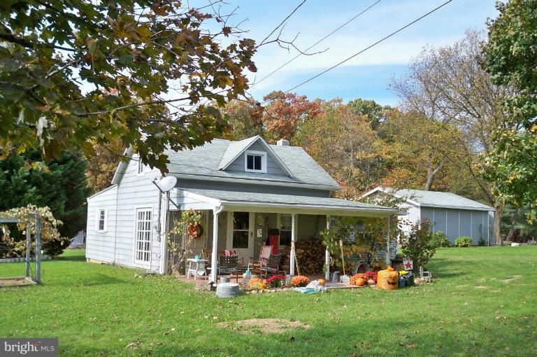 773 Sir Johns Run Rd, Berkeley Springs, WV 25411 - photo 1